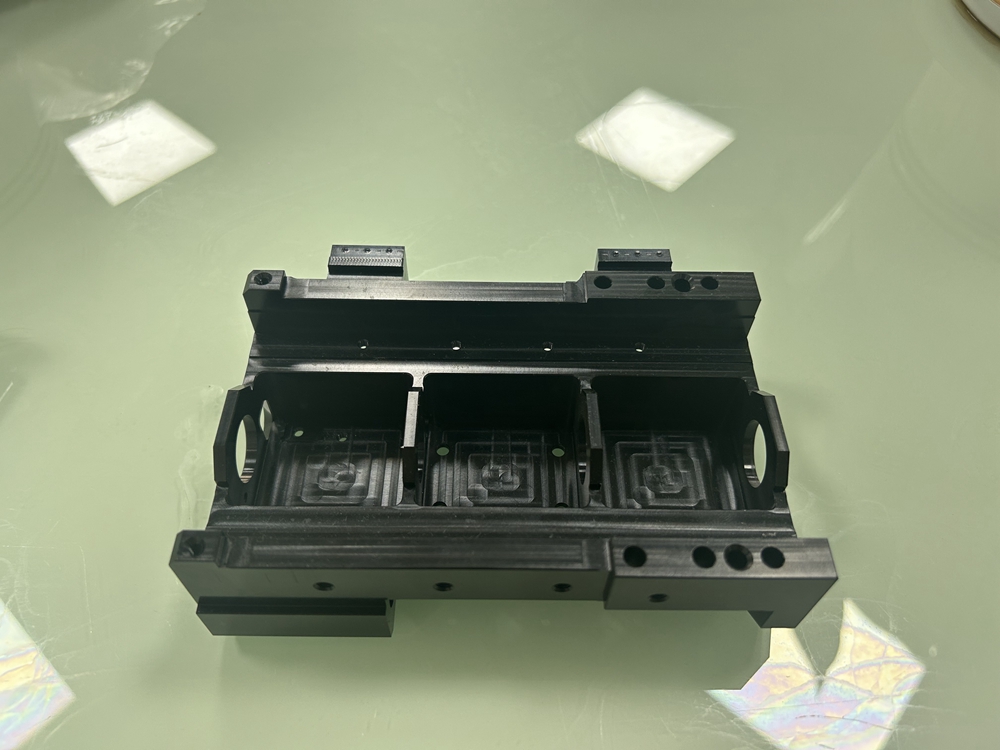  Corrosion-Resistant Stainless Steel Molding Insert