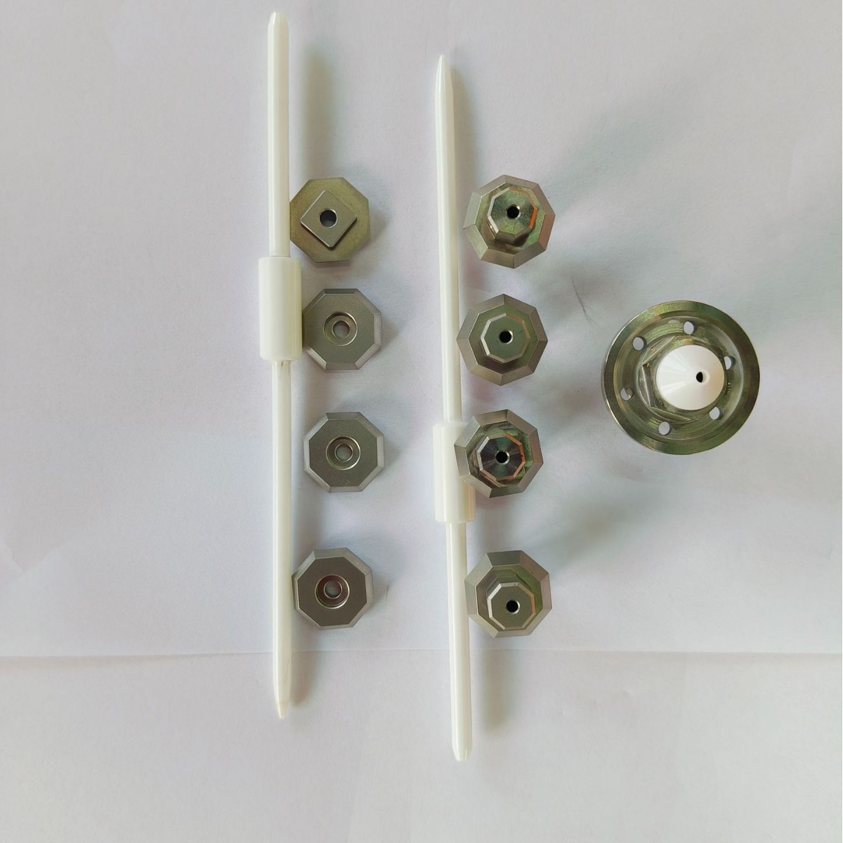 CNC swiss machine for automatic precision machining of precision mechanical parts